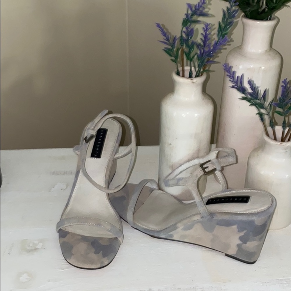 Sanctuary Fatigue Wedge Heels